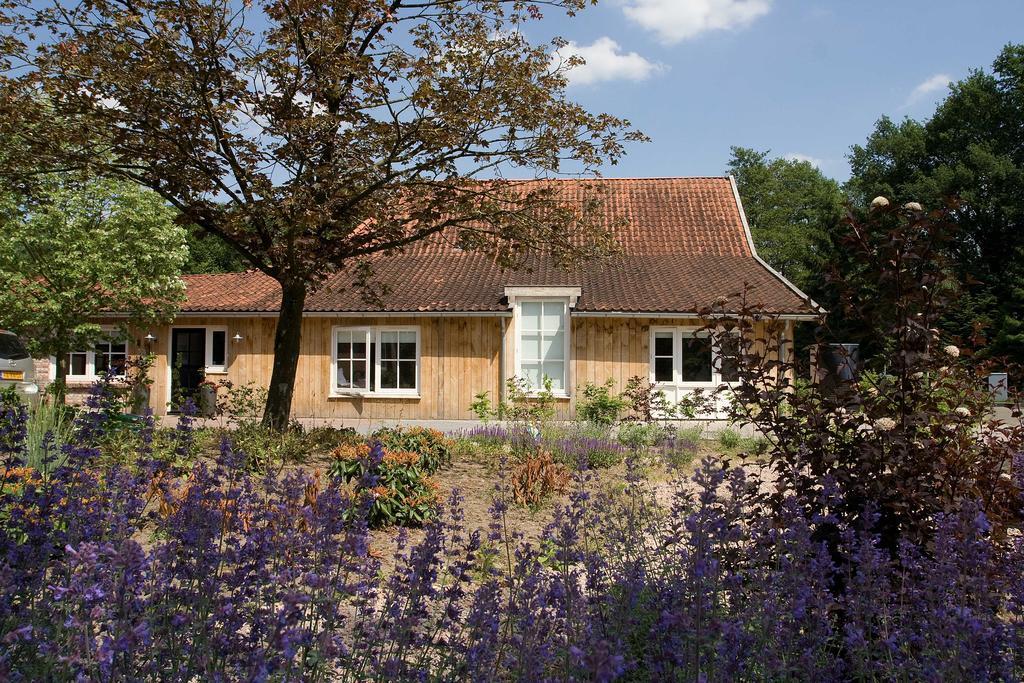 Erve Fakkert Bed & Breakfast Rossum  Exterior photo